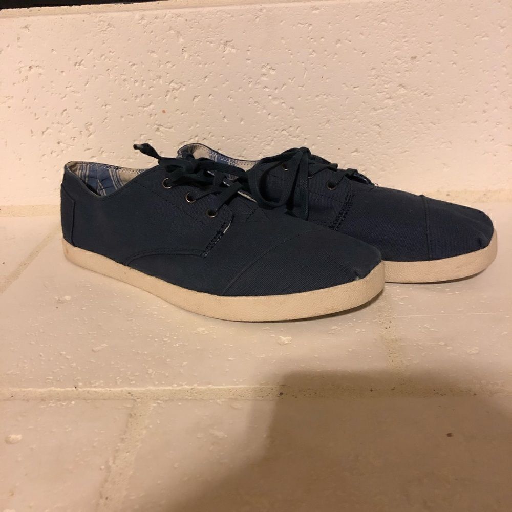 Toms Cordones navy shoe